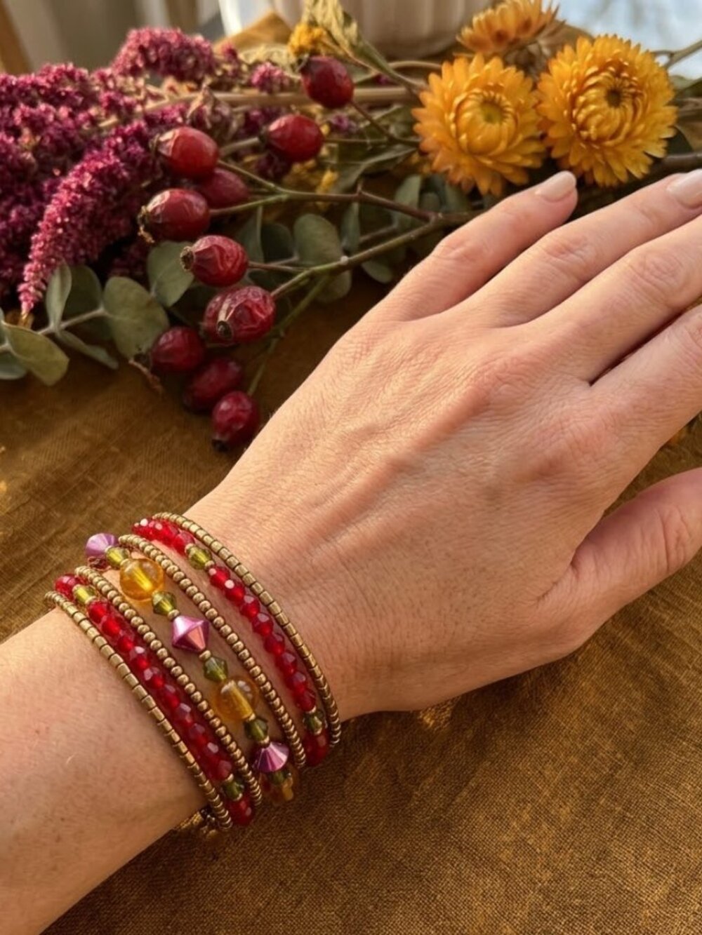 NEW, Beaded cuff bracelet hand made red bronze